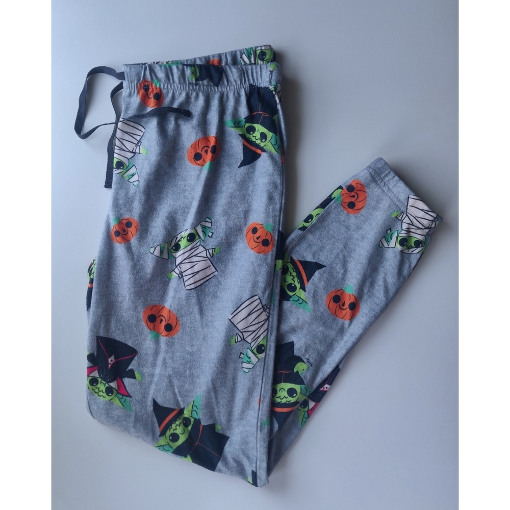 Star Wars The Mandalorian Baby Grogu Halloween Print Pajama Joggers